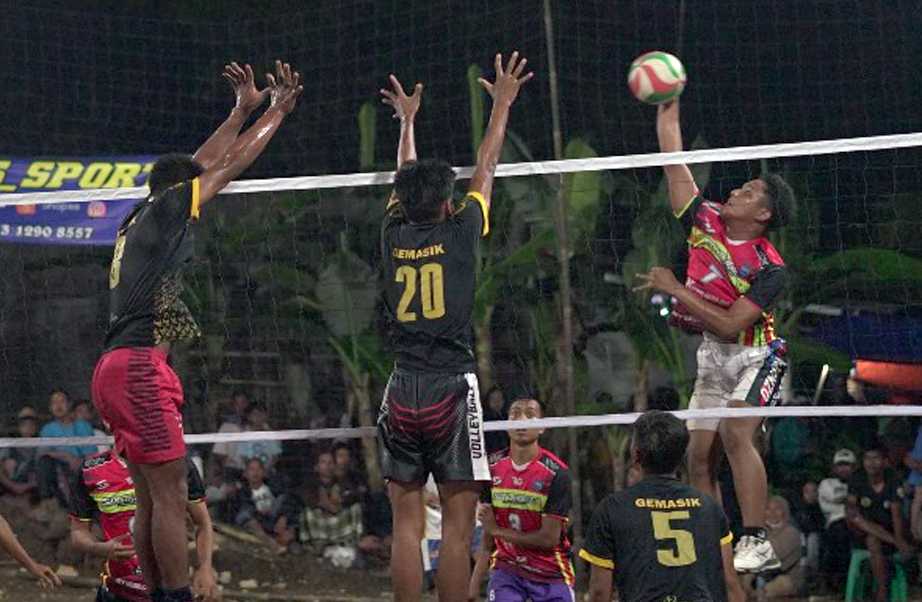 Melalui Turnamen Bola Voli, Ganjar Padjajaran Jangkau Seluruh Lapisan Masyarakat