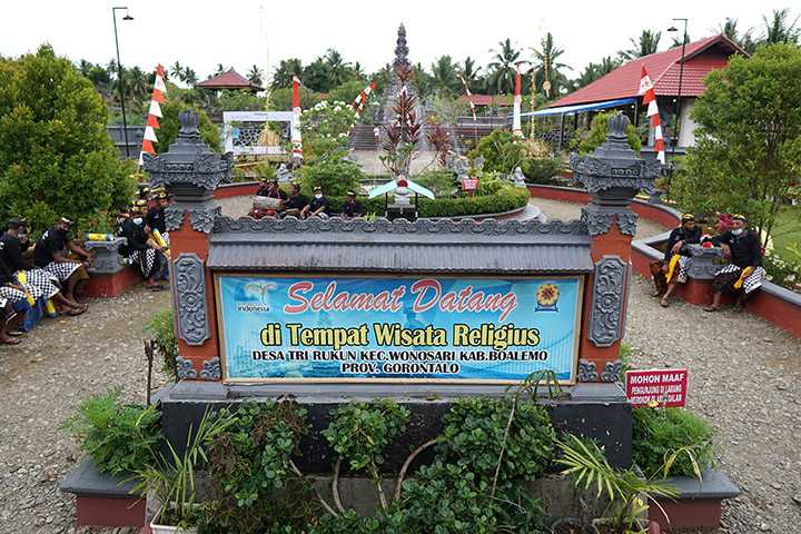 Menanti Pengunjung