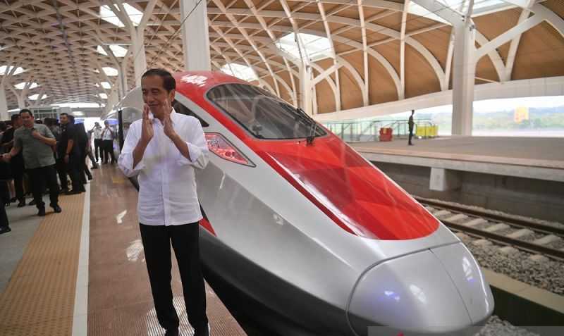 Menhub Sebut Perpanjangan Jalur Kereta Cepat ke Surabaya Kemungkinan Akan Lewati Wilayah Selatan Jawa
