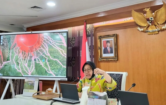 Mensos Risma Luncurkan Program "Pena Muda" untuk Bantu Anak Muda Keluar dari Kemiskinan
