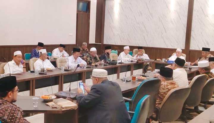 Mundur dari Kepengurusan