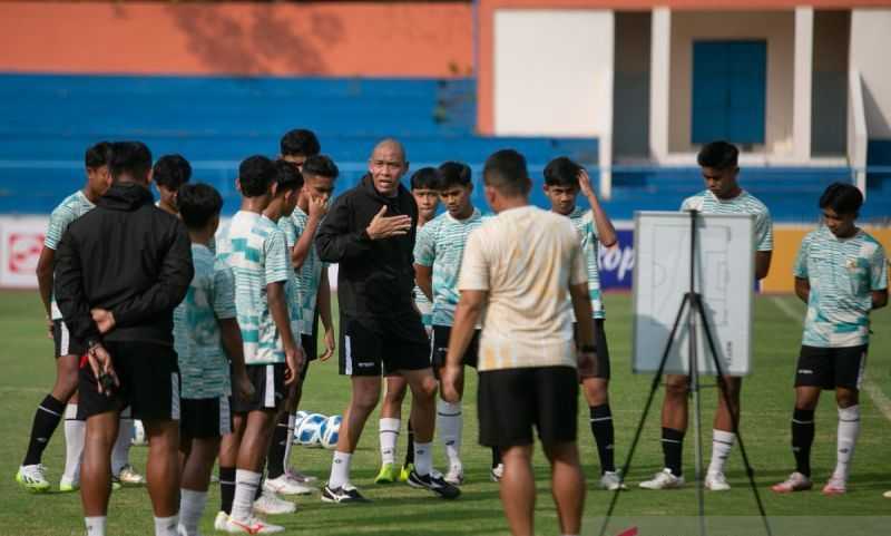Nova Arianto Minta Timnas U-16 Indonesia Minimalkan Kesalahan saat Lawan Vietnam