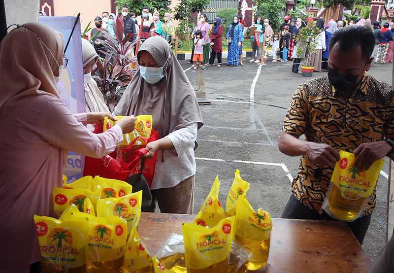 Operasi Pasar Minyak Goreng