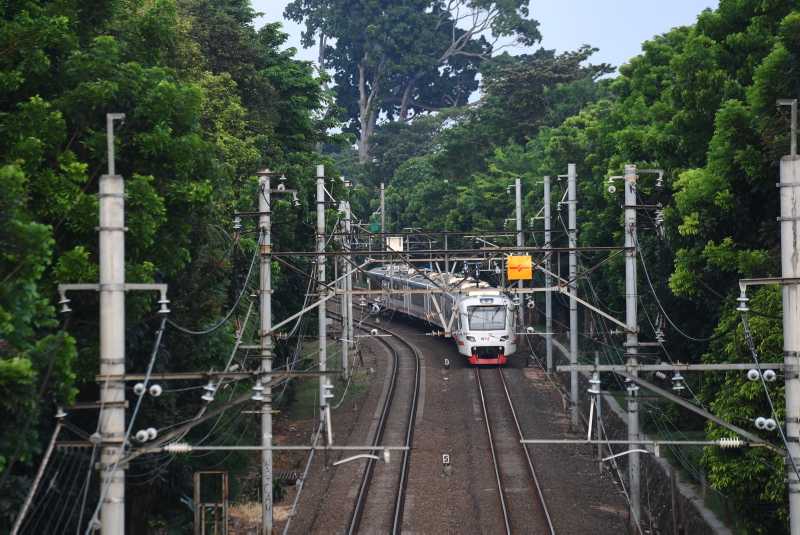 Operasikan KA Bandara