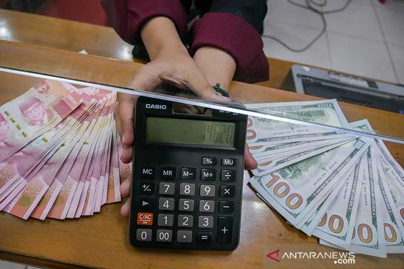 Pagi Ini, Rupiah Melemah Jadi Rp16.215 per Dollar AS