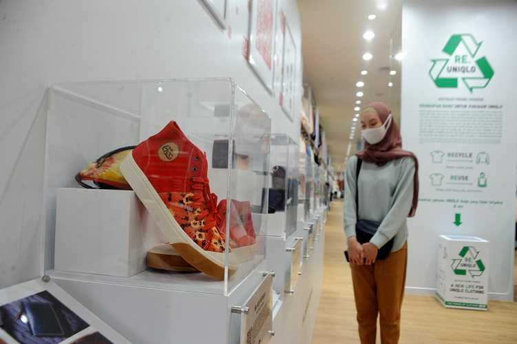 Pajang Produk UMKM