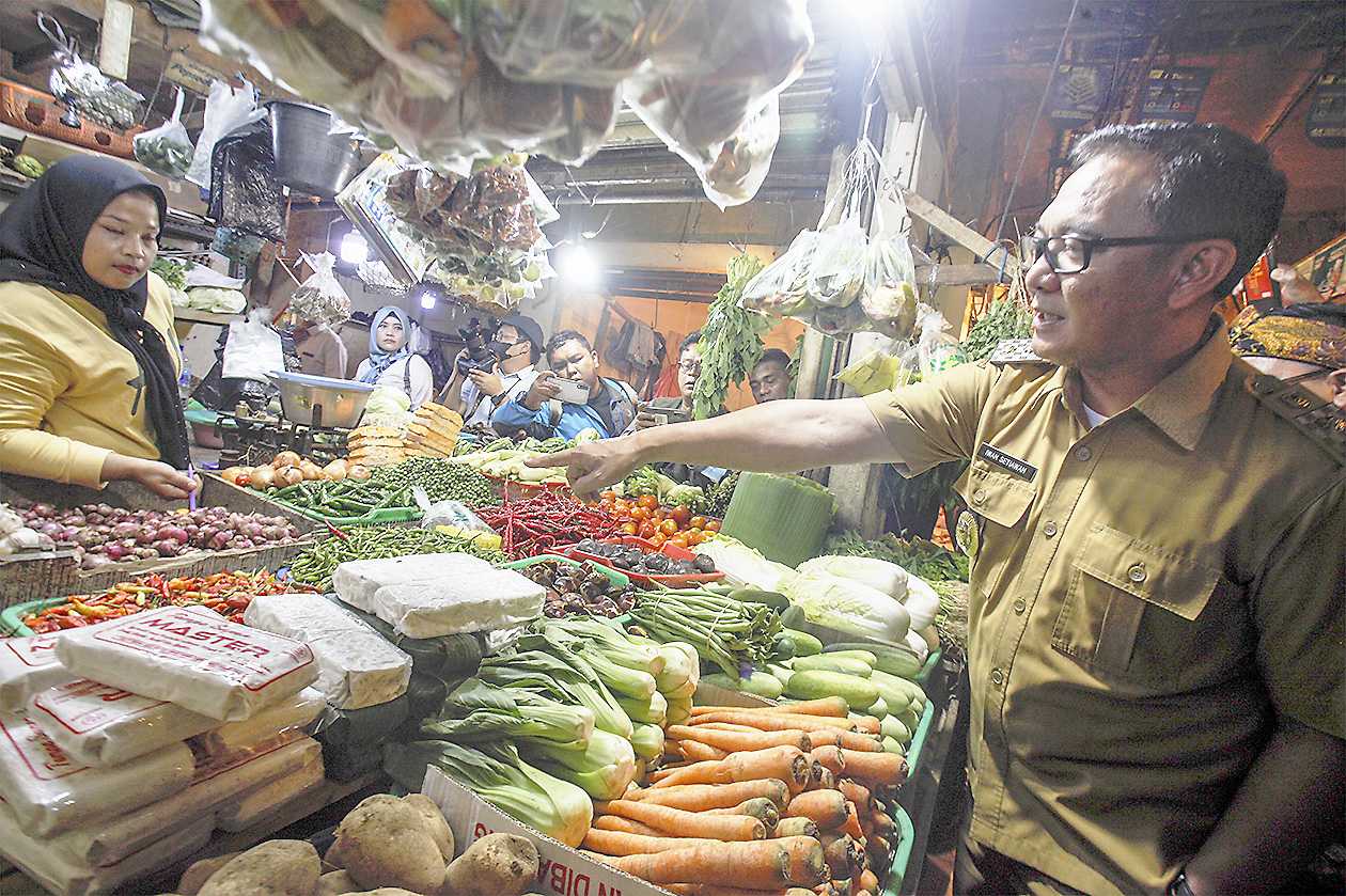 Pantau Harga