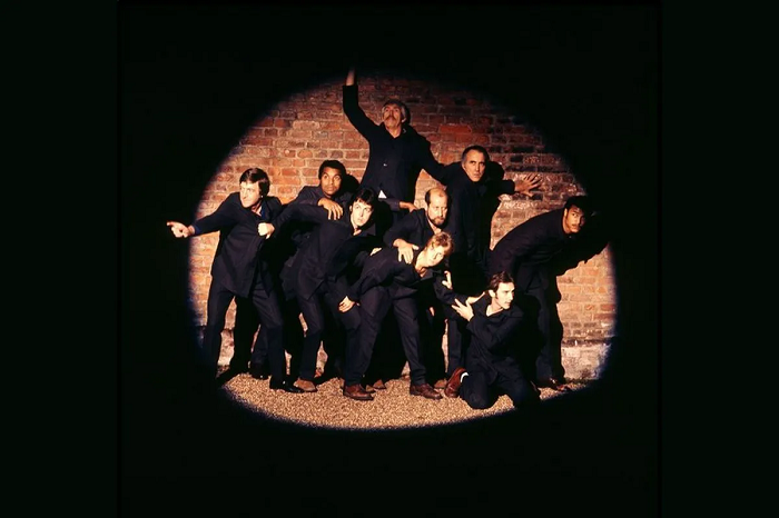 Paul McCartney Ungkap Johnny Cash sebagai Inspirasi Wings