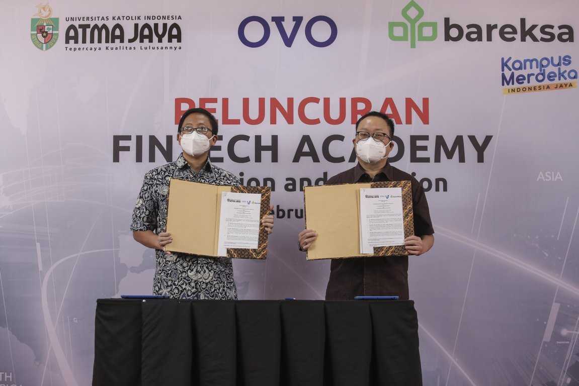 Peluncuran "Fintech Academy"