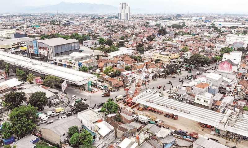 PEMBANGUNAN JALAN LAYANG KOPO