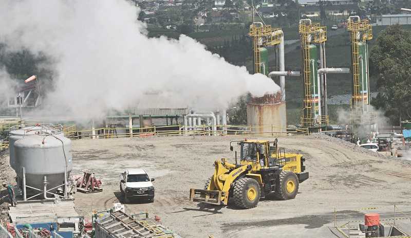 PEMBANGUNAN PLTP DI DIENG
