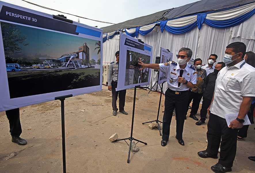 Pembangunan Terminal Bus Pakupatan