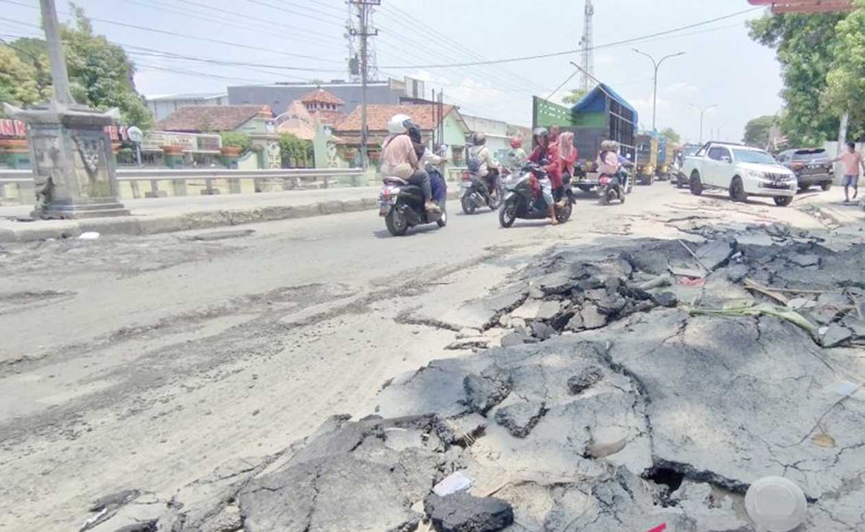 Pemerintah Bantu Perbaikan Rumah Rusak Akibat Banjir
