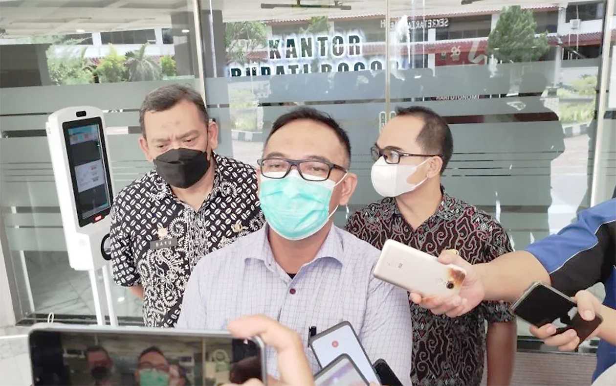 Pemkab Bogor Nonaktifkan Tiga PNS