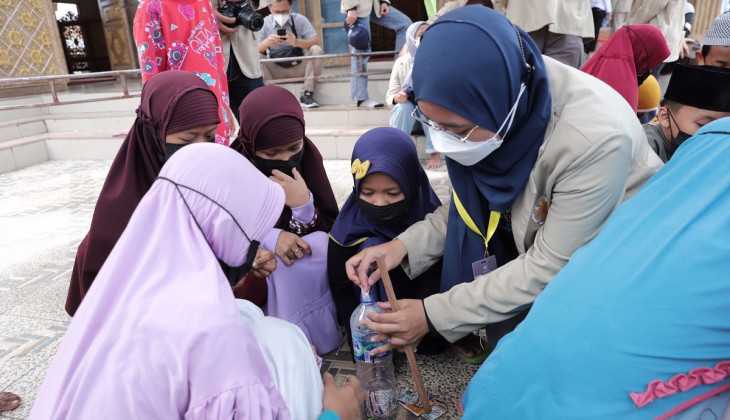 Penerima Beasiswa Didorong Terlibat dalam Pelayanan Masyarakat