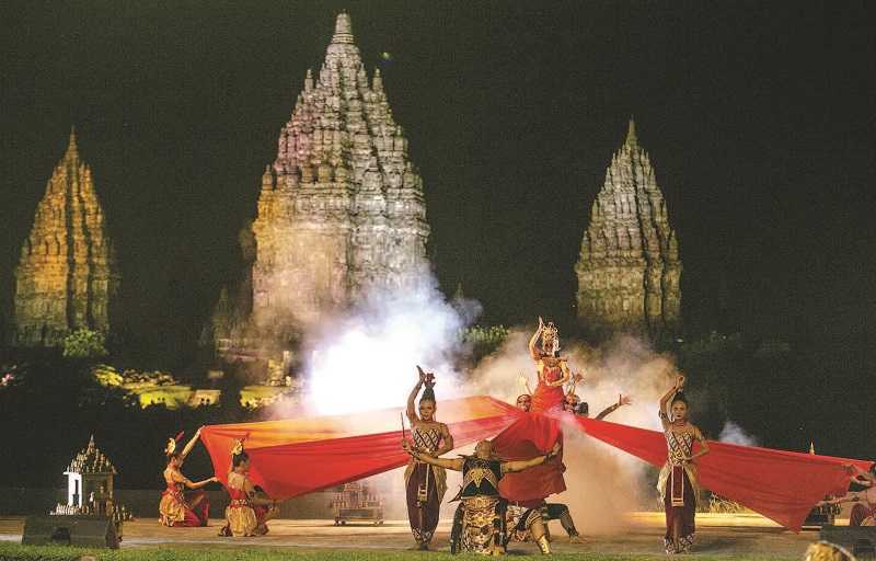 PENGENALAN BUDAYA INDONESIA