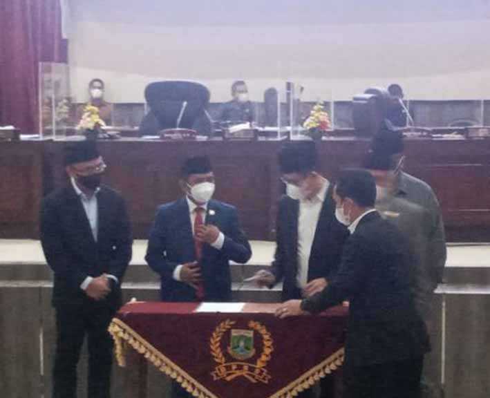 Penjabat Gubernur Banten  Sebaiknya dari Tokoh Muda