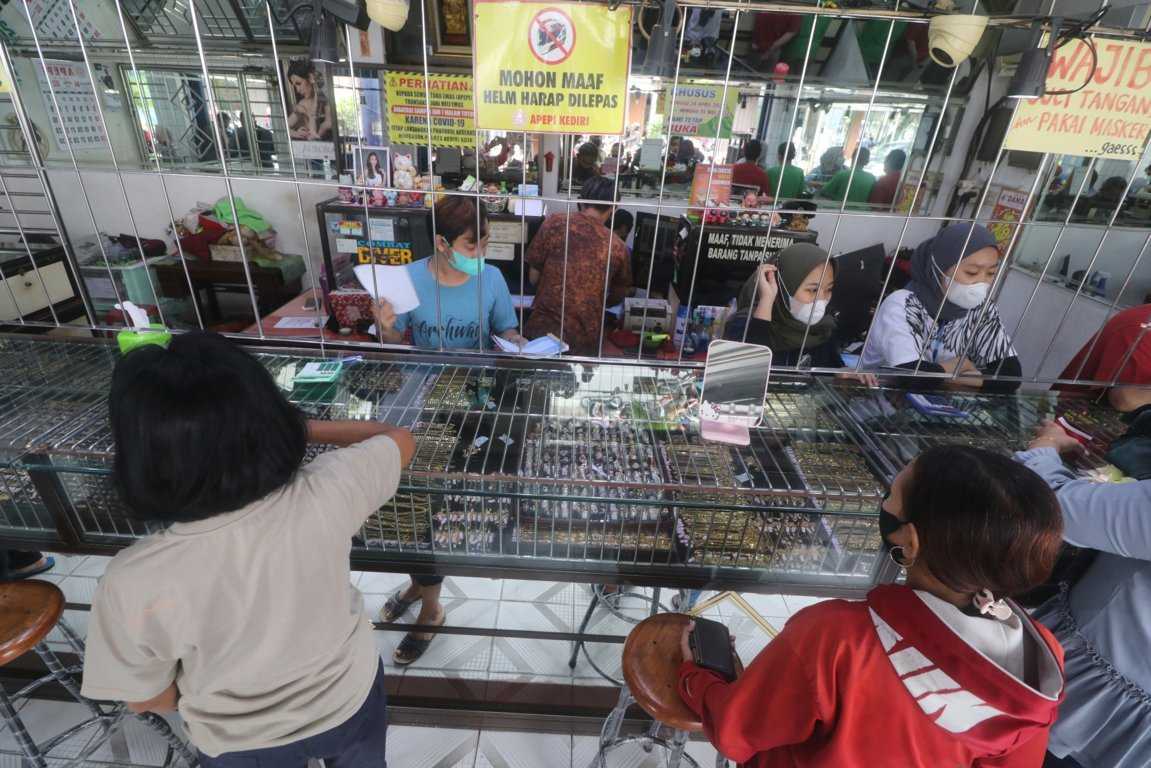 Penjualan Emas Naik