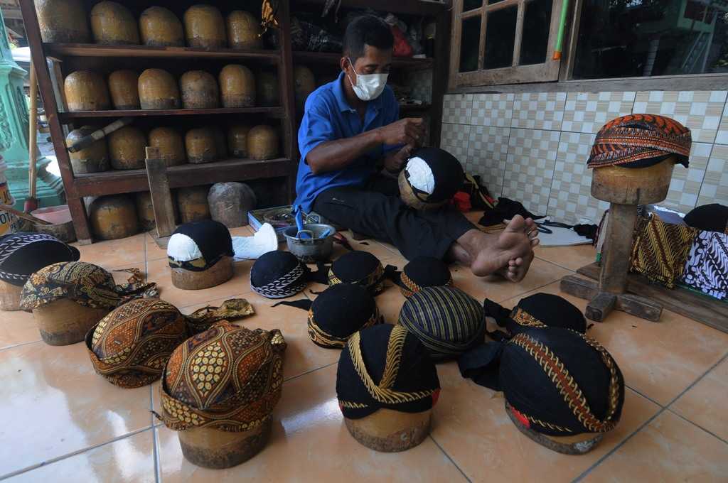 Penuhi Permintaan