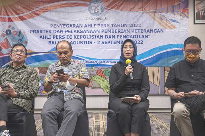Penyegaran Ahli Pers