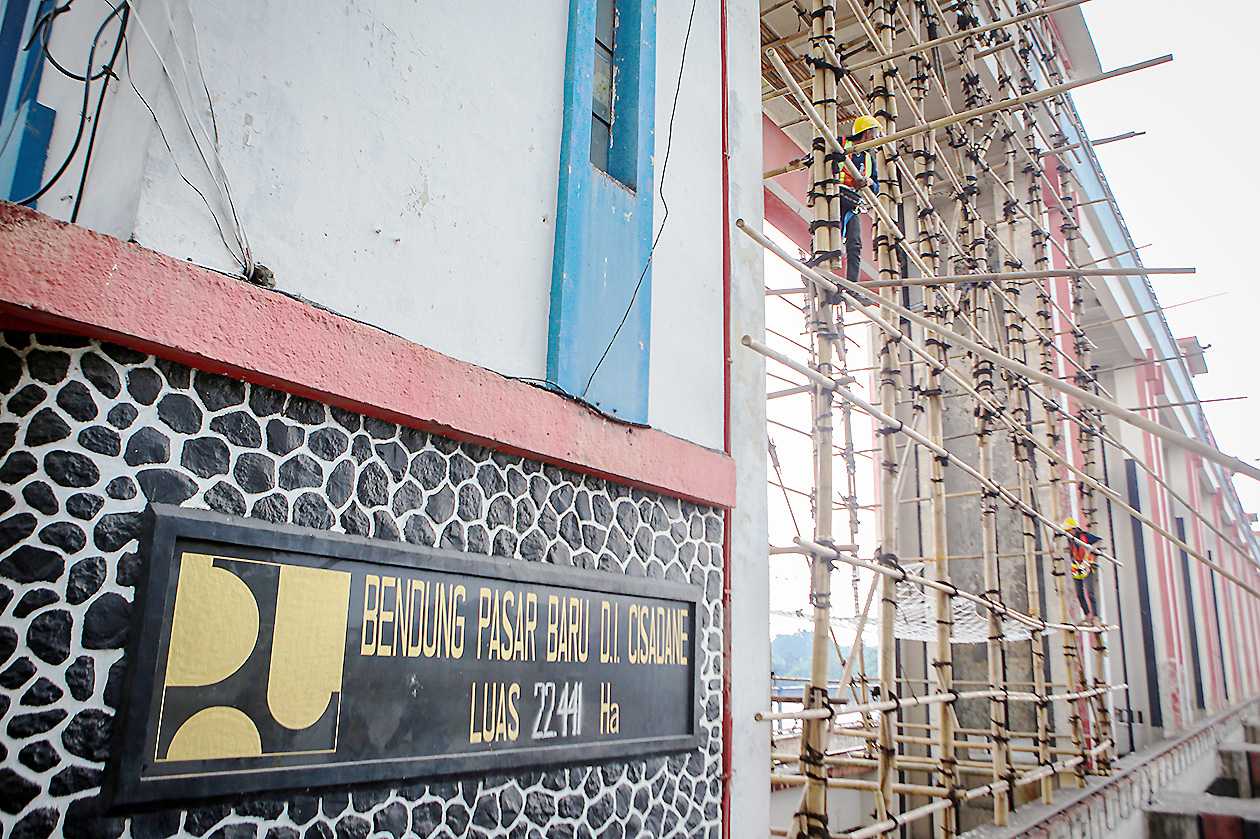 Perawatan Pintu Air