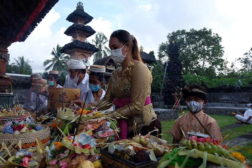 Perayaan Galungan