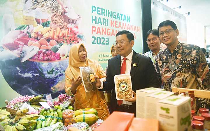 Peringati Hari Keamanan Pangan Sedunia