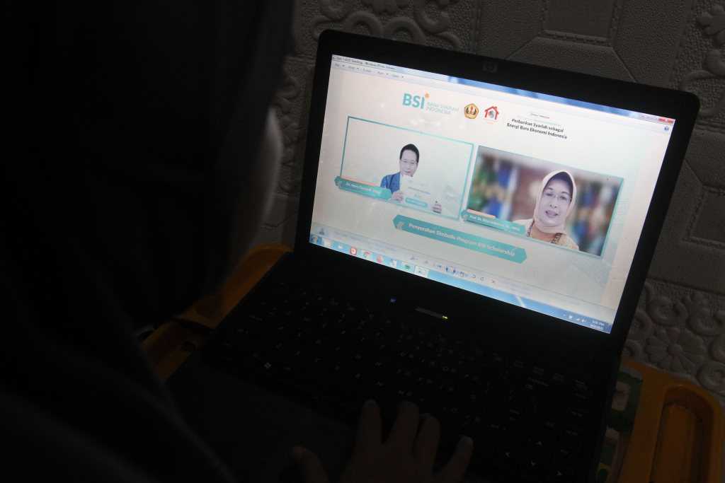Perkuat literasi, bsi kenalkan perbankan syariah ke mahasiswa unpad