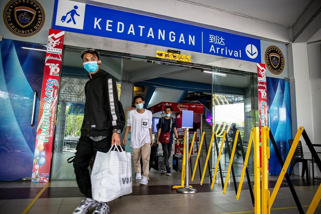 SINGAPURA BUKA KEMBALI