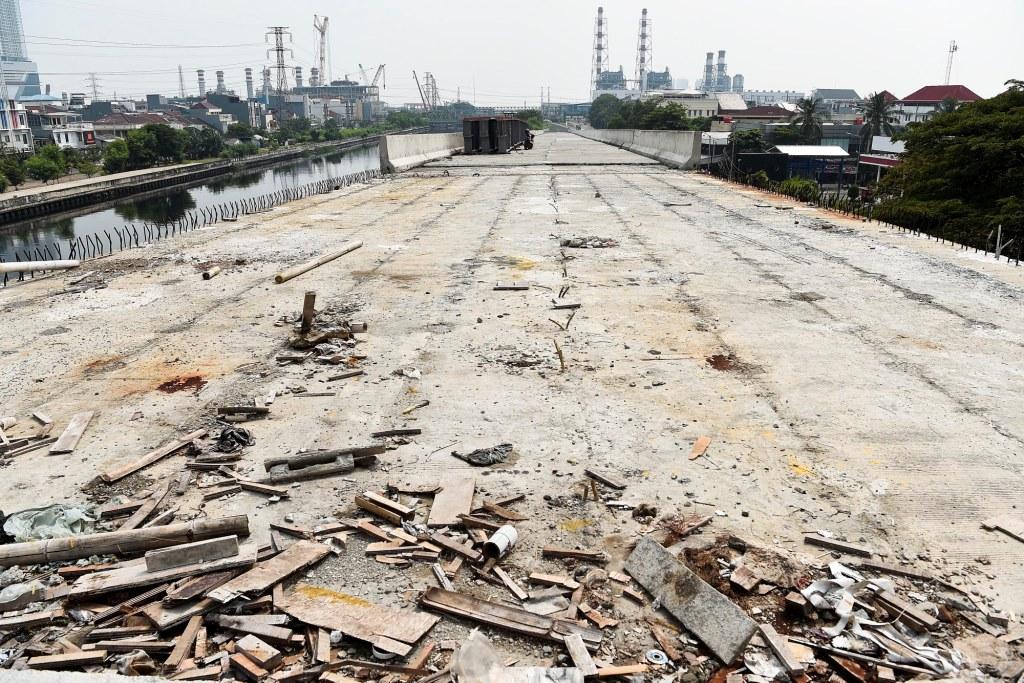 Tol Mangkrak