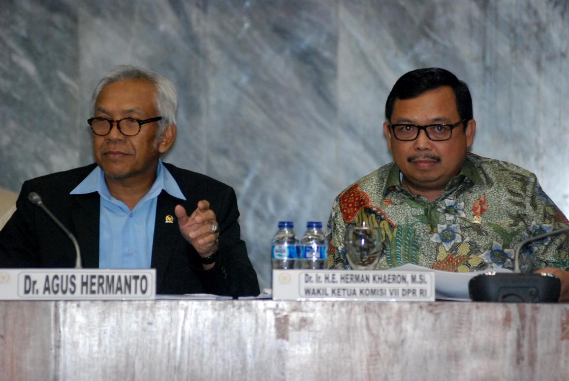 Seminar UU Energi Terbarukan