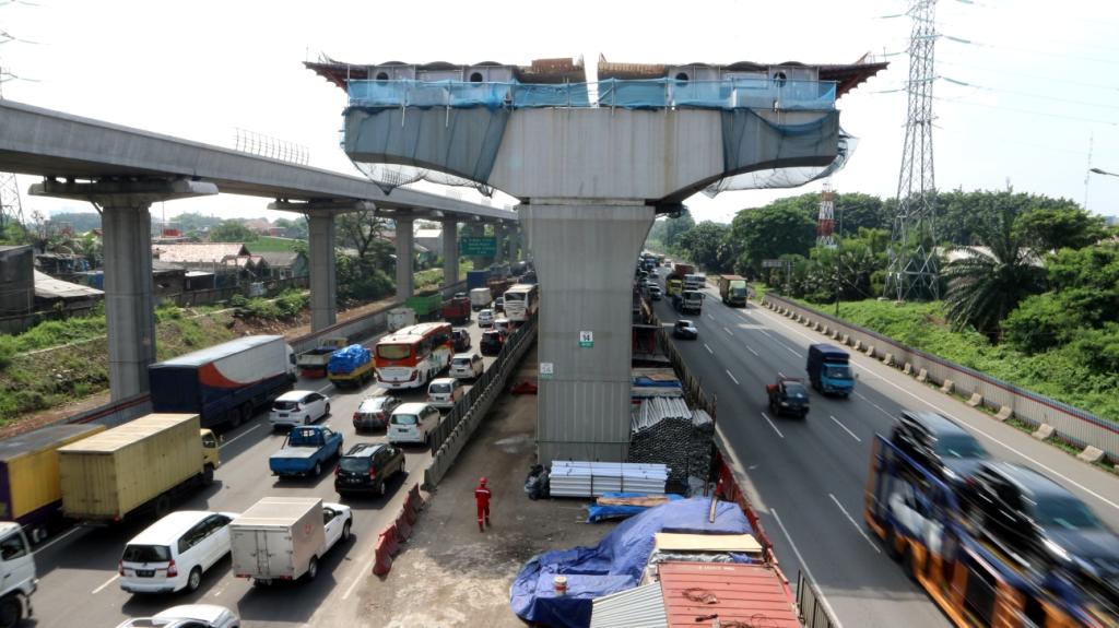 Tol Layang Japek