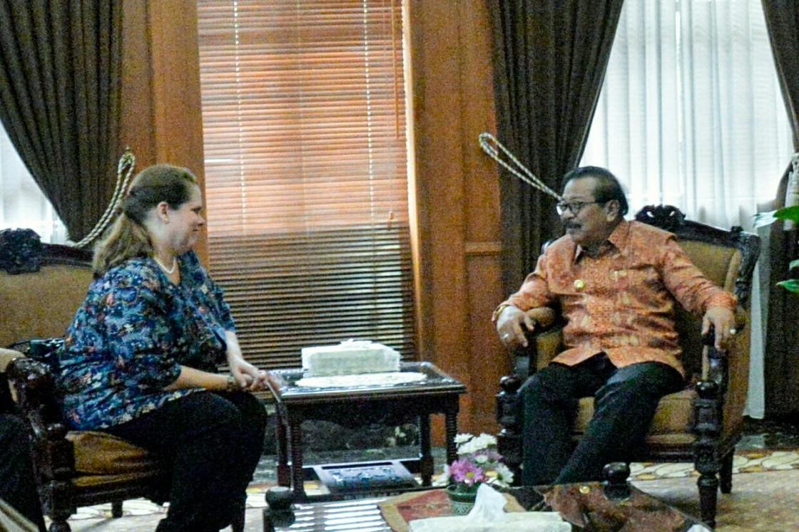 Sampaikan Duka Cita