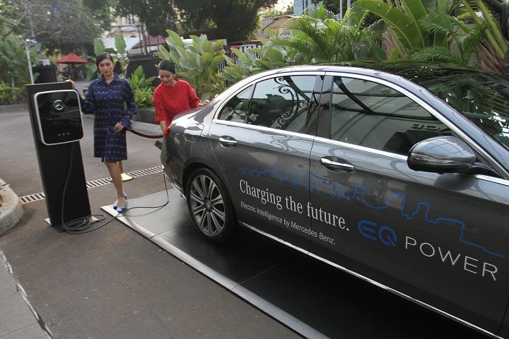 Pamerkan Mobil Listrik
