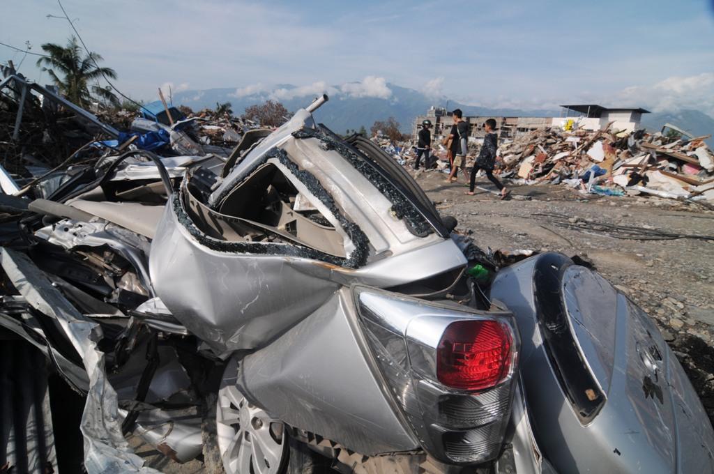 Kunjungi lokasi likuifaksi