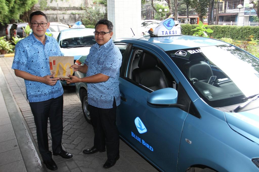 Blue Bird Gandeng McDonald