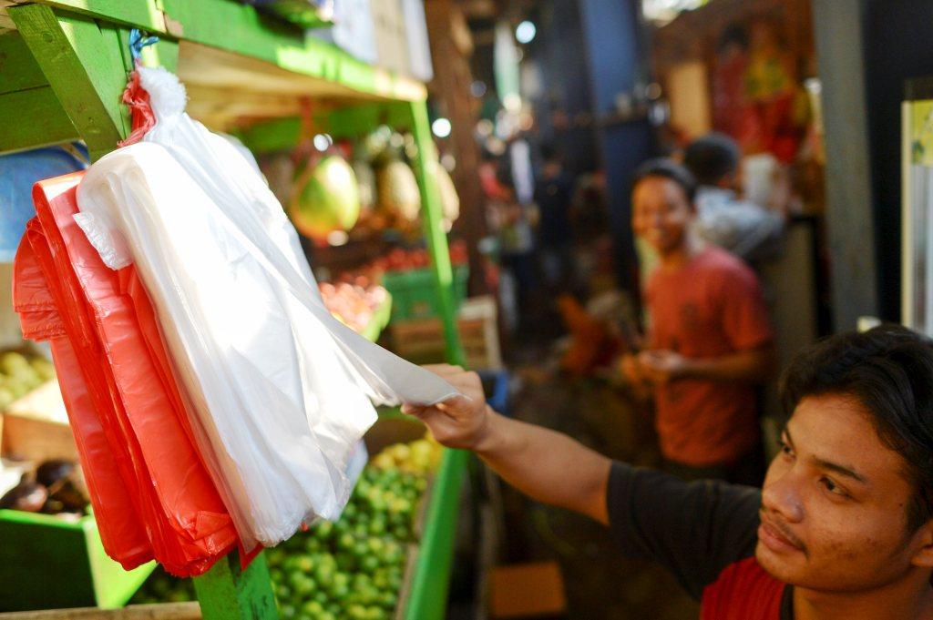 Cukai Kantong Plastik