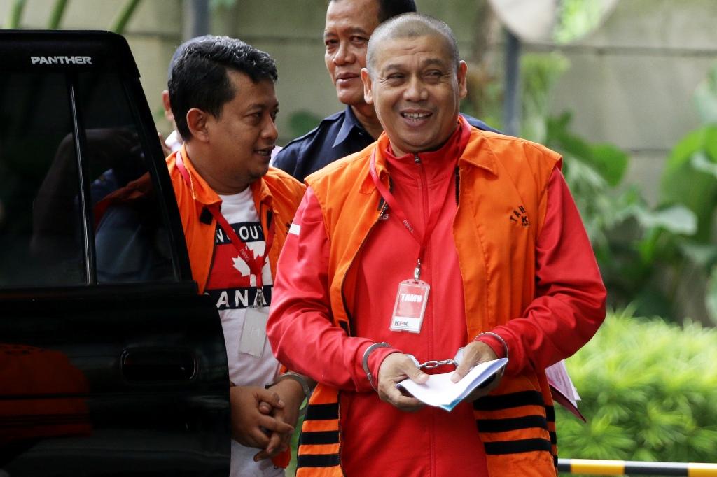 Kasus Gratifikasi