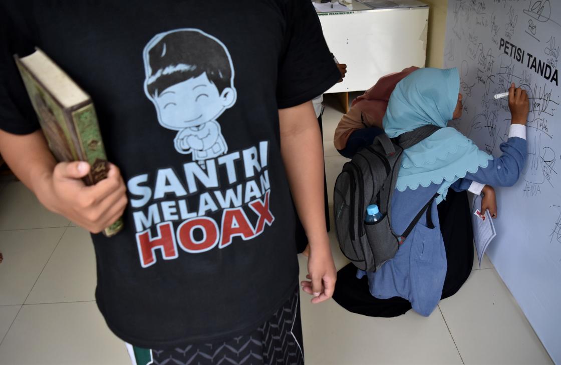 Menjaga Persatuan