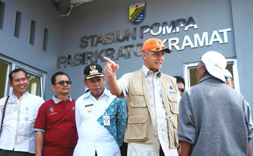 Tinjau Stasiun Pompa
