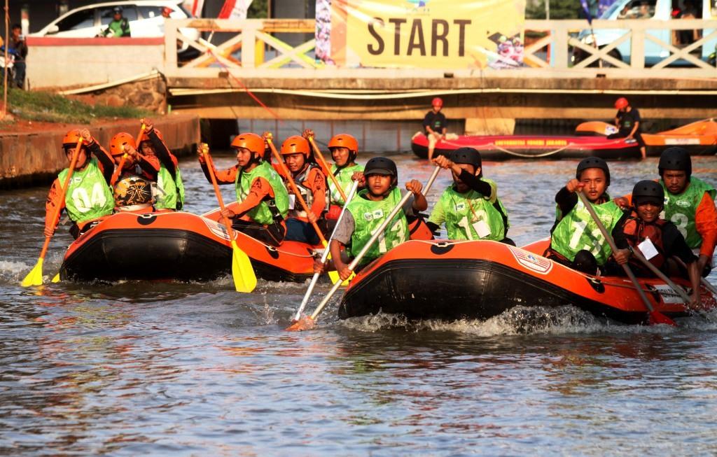 Lomba Dayung