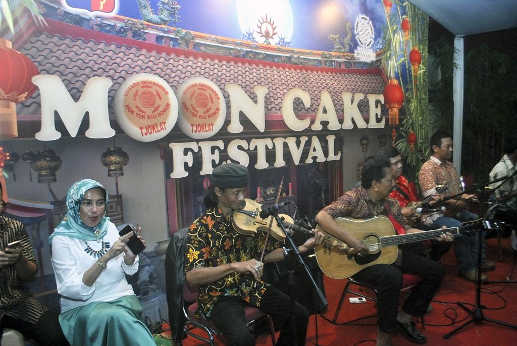 Festival Kue Bulan