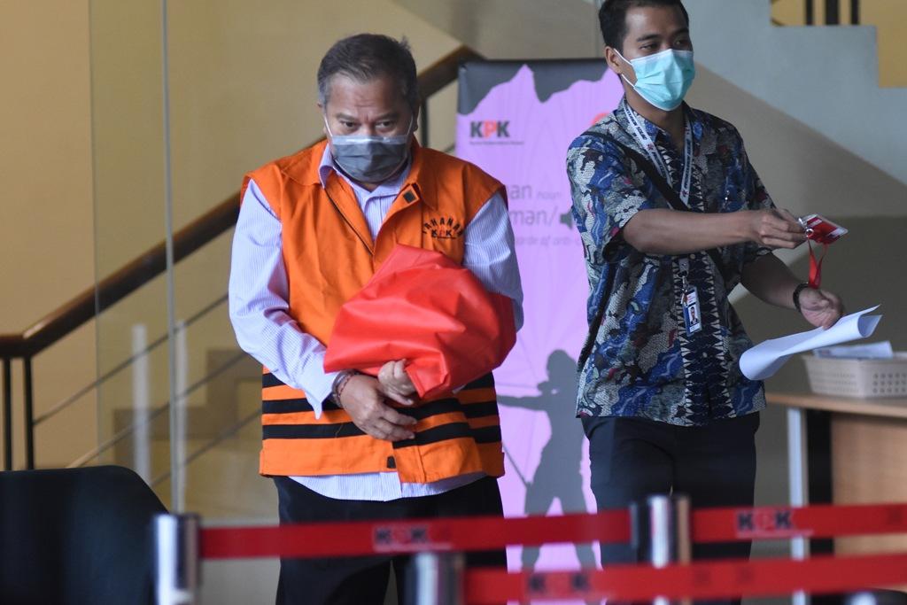 Diperiksa sebagai Tersangka