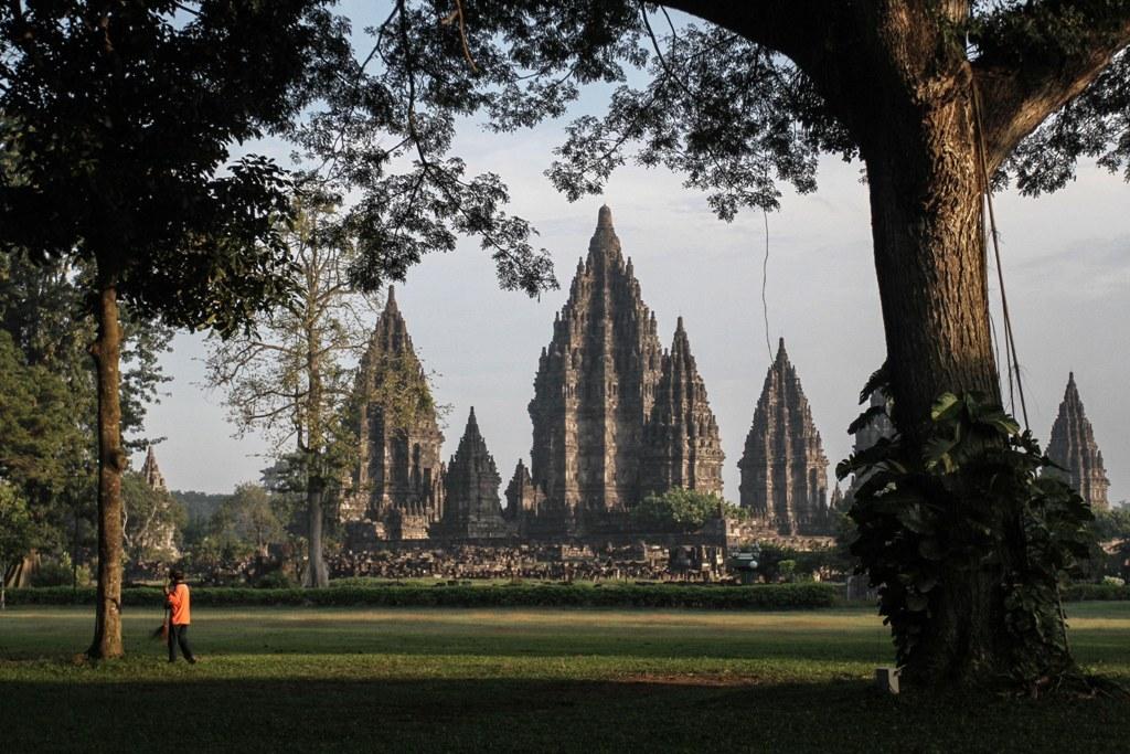 Buka Wisata Prambanan