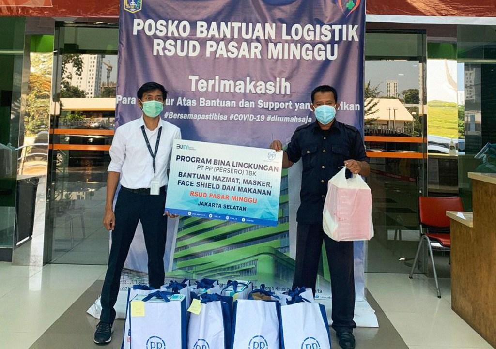 Serahkan Bantuan