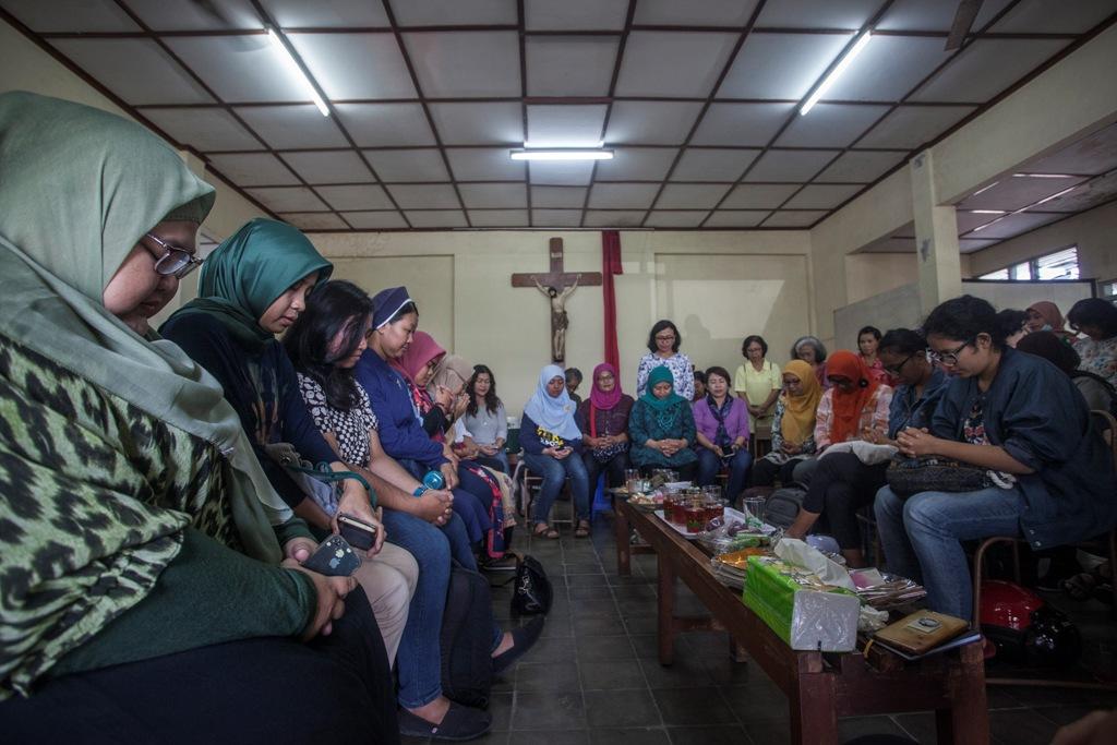 AKSI KEPRIHATINAN
