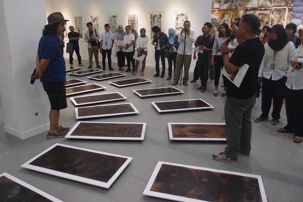 Pameran Tisna Sanjaya