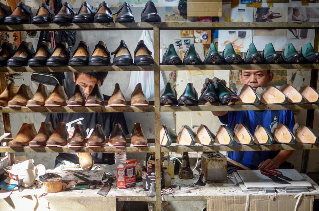 Produk Sepatu
