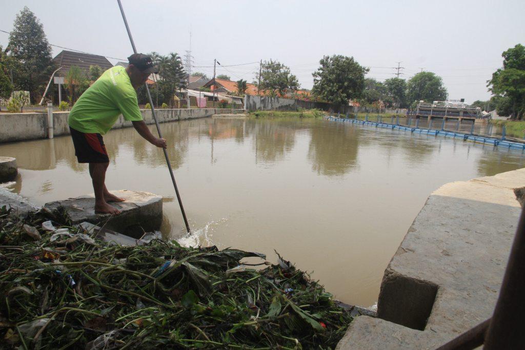 Bersihkan Sampah