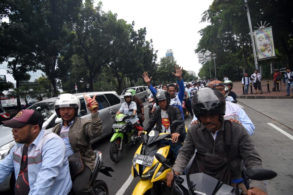 Tuntutan Pekerja